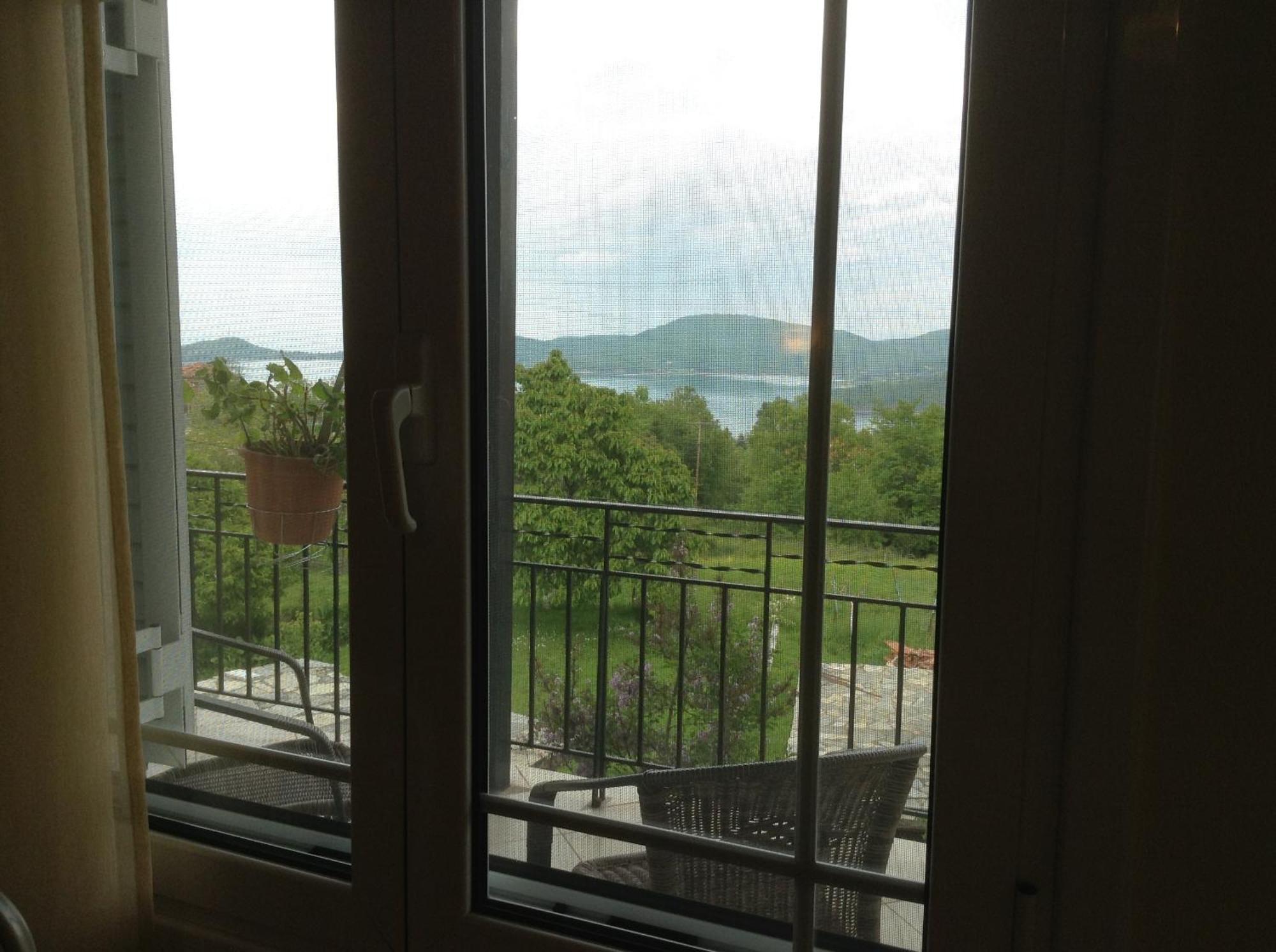 Guesthouse Lamprini ネオコリ エクステリア 写真
